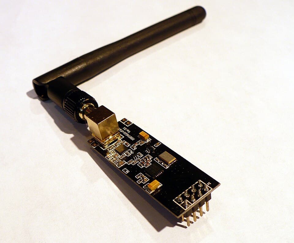Module nRF24L01+ PA LNA kèm anten 2.4GHz